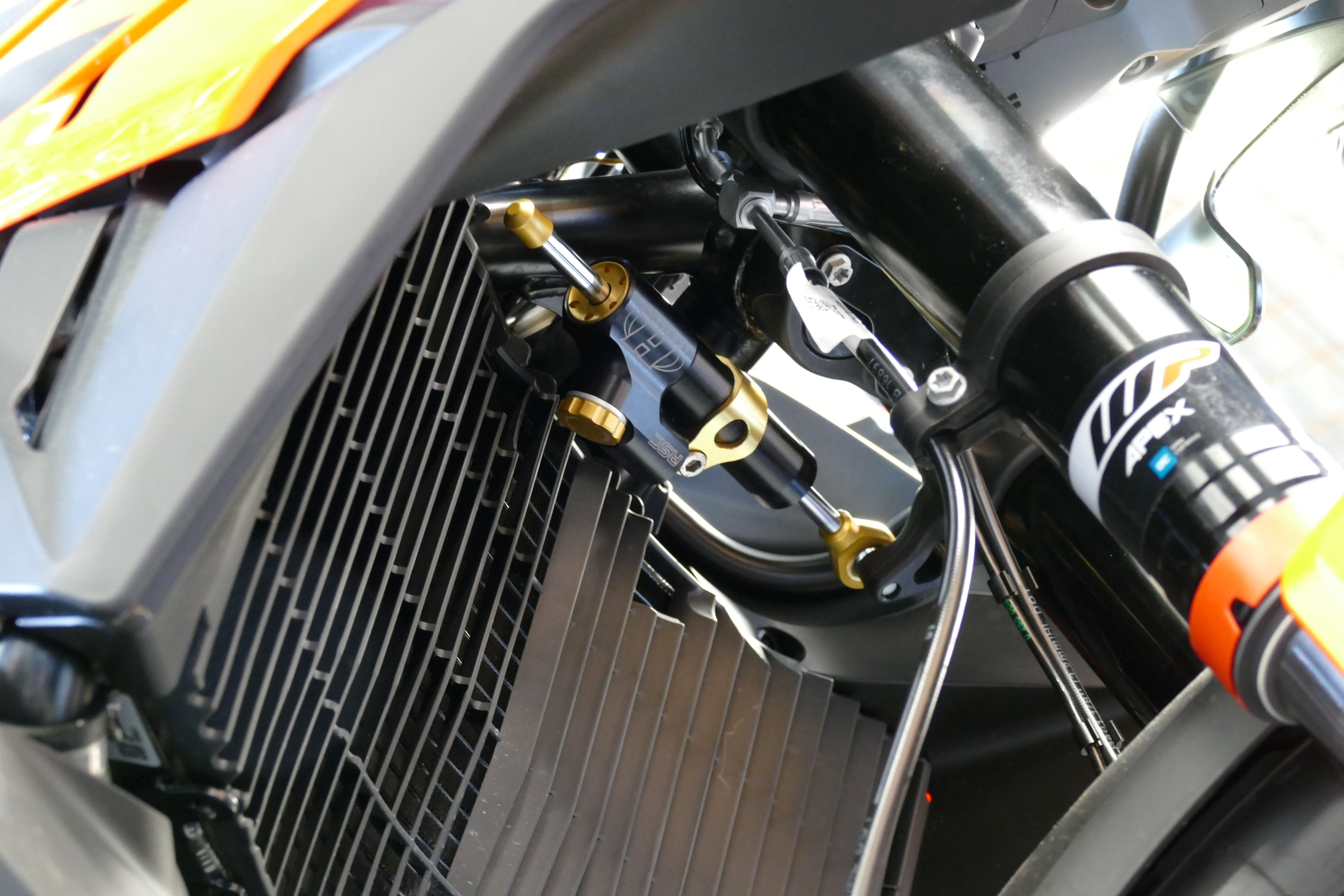 Kit fixation pour amortisseur de direction anodisé NOIR HYPERPRO ducati MONSTER 900 S4 2001-2003 main image 1